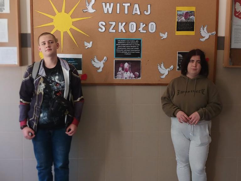 W krainie sztuki – inauguracja zajęć koła plastycznego