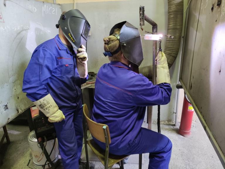 Ostatni egzamin spawaczy TIG -141 i wakacje
