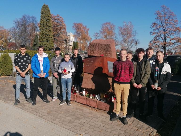 Uczestnicy 9-9 HP Krosno pamiętają o tych, którzy odeszli