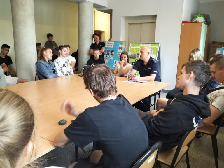 Świadomi zasad bezpieczeństwa podczas wakacji
