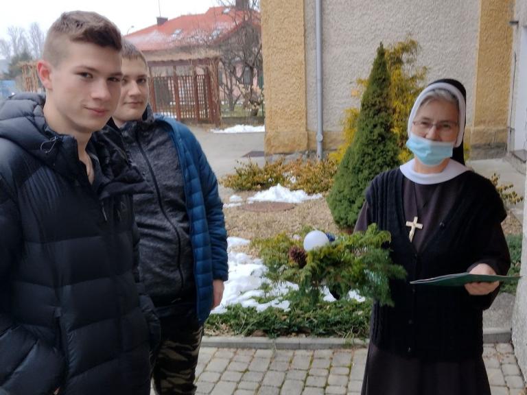 Upominki dla Domu Pomocy Społecznej dla Dzieci Zgromadzenia Sióstr Felicjanek w Iwoniczu