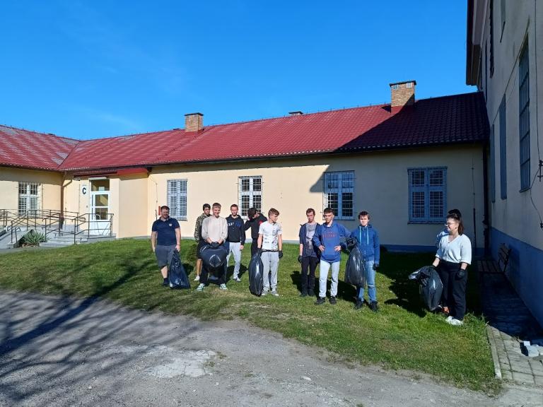 „Dzień Ziemi. Dzień bez śmiecenia”