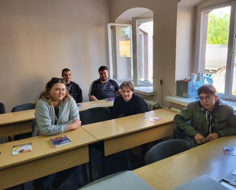 Kurs prawa jazdy organizowany przez CEiPM w Gorzowie Wlkp.