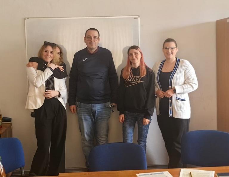 Spotkanie z Absolwentami Hufca Pracy 1-6 w Jeleniej Górze – Inspiracje, doświadczenia i plany na przyszłość