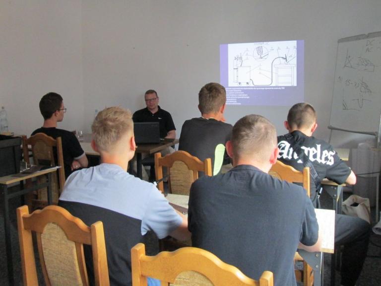 Zdobywanie nowego zawodu – spawacz metodą TIG 141