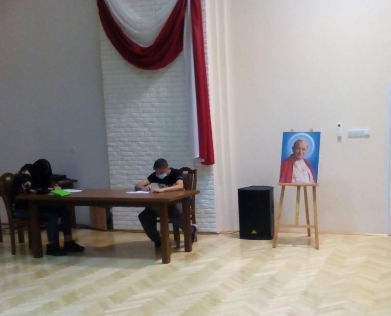 Konkurs wiedzy o św. Janie Pawle II w OSiW Iwonicz