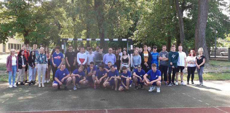 „Turniej sportowo – rekreacyjny z okazji Dnia Dziecka”