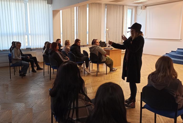 „Język Światła” – warsztaty muzyczne w OSiW Wiechlice
