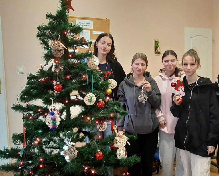 Tradycji czas… choinka w górowskim Hufcu