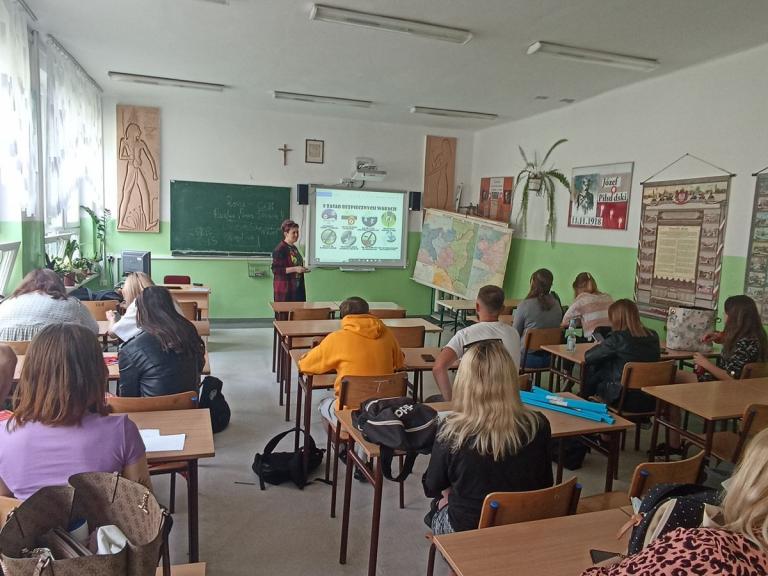 Bezpieczny wypoczynek w trakcie wakacji
