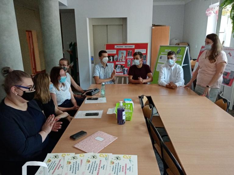 Wyróżnienia dla najbardziej aktywnej młodzieży dębickiego Hufca Pracy