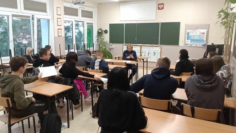 Przygotowania do konkursu wiedzy o Policji  ,,Razem Bezpieczniej’’ 