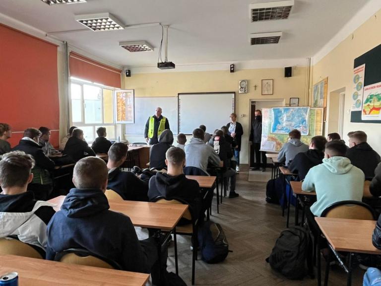Realizacja programu wojewódzkiego „Bezpieczeństwo w ruchu drogowym” w Dębicy