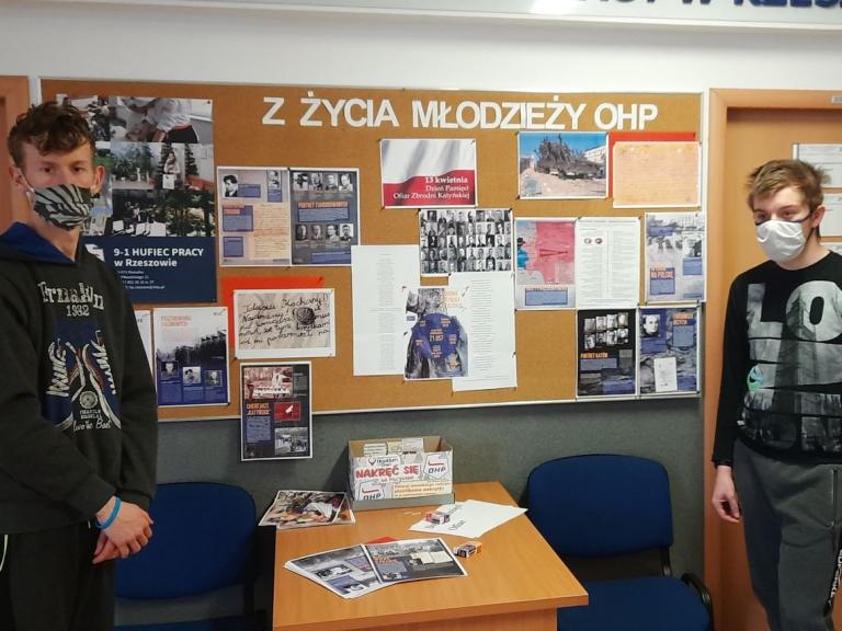 Dzień Pamięci Ofiar Zbrodni Katyńskiej w 9-1 HP Rzeszów