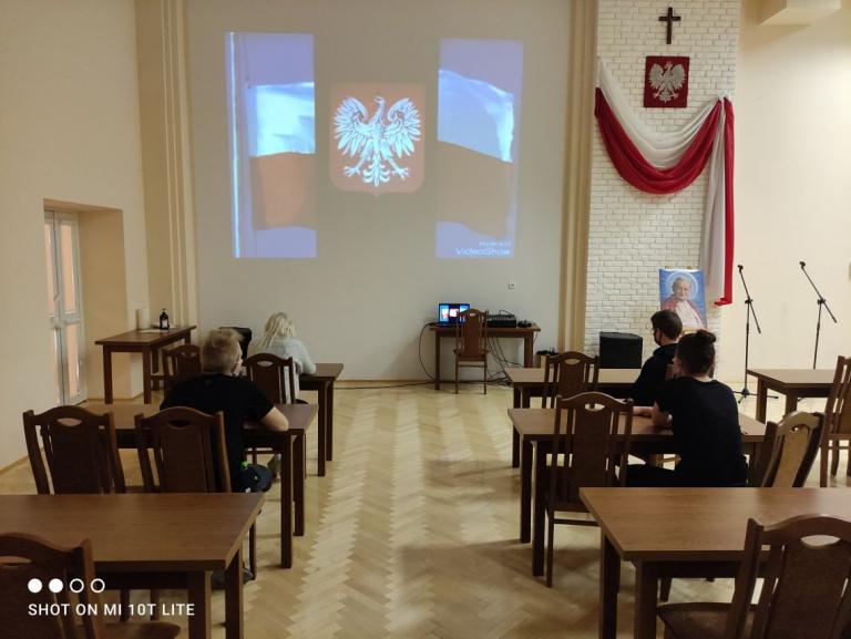 Uczczenie 230 rocznicy uchwalenia Konstytucji 3 maja w OSiW Iwonicz