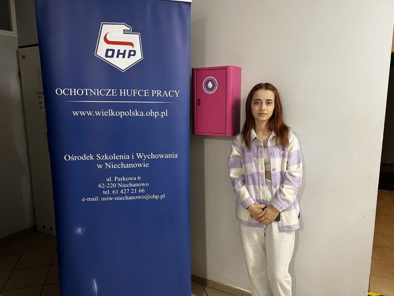 Różowa skrzyneczka w Ośrodku Szkolenia i Wychowania w Niechanowie 