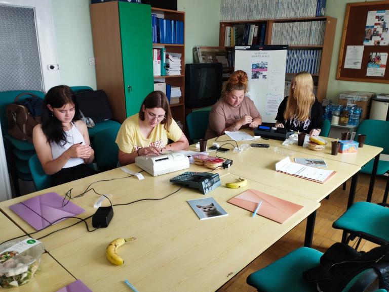 Doskonalenie umiejętności zawodowych na kursie Obsługa kas fiskalnych i terminali płatniczych uczestników Hufca Pracy w Czarnkowie