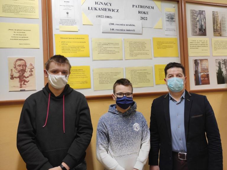 Wspomnienie Ignacego Łukasiewicza w krośnieńskim 9-9 Hufcu Pracy