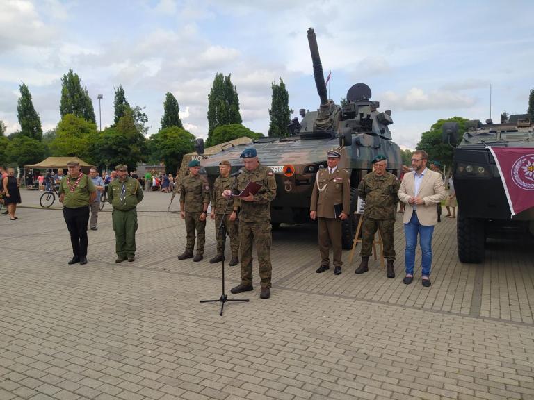 Przemyski piknik z okazji Święta Wojska Polskiego