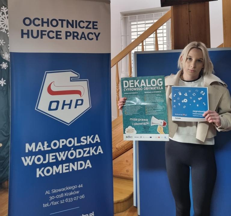 Rada Młodzieży promuje Dzień Bezpiecznego Internetu