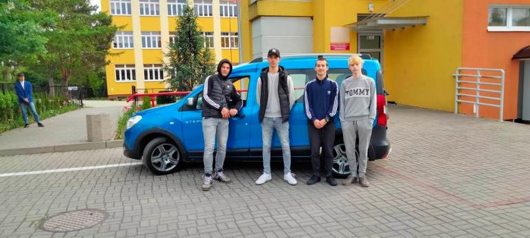Uczestnicy OHP w drodze na Jasną Górę
