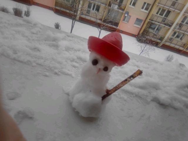 Rzeźba w śniegu