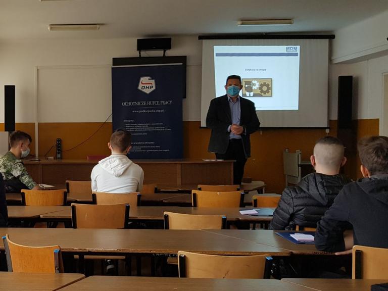 Giełda pracy w jarosławskim Młodzieżowym Centrum Kariery