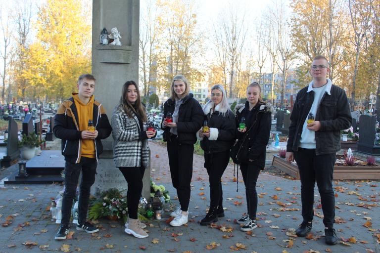 „PAMIĘTAMY…”