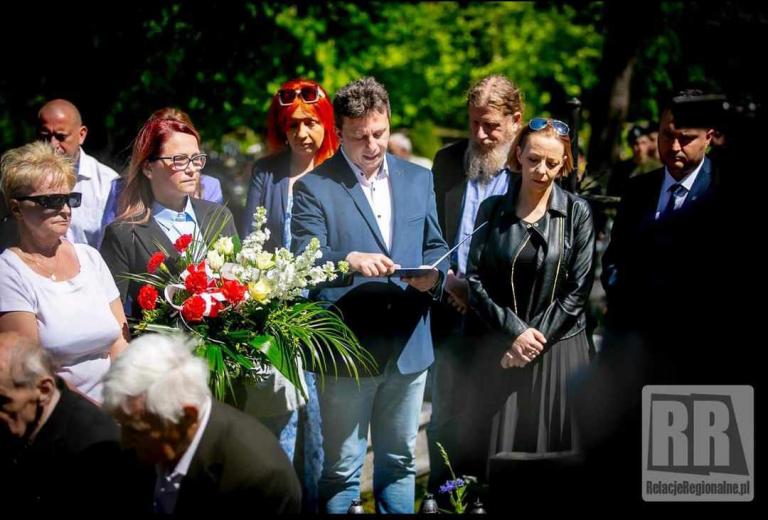 Ojczyzna swoim Bohaterom