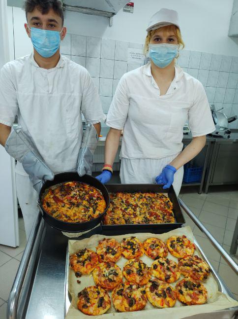 Międzynarodowy dzień Pizzy w 12-33