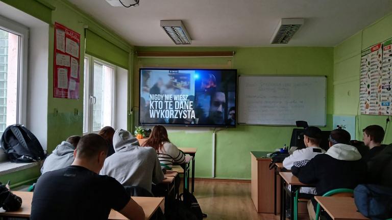 Cyberprzemoc – realne zagrożenie 