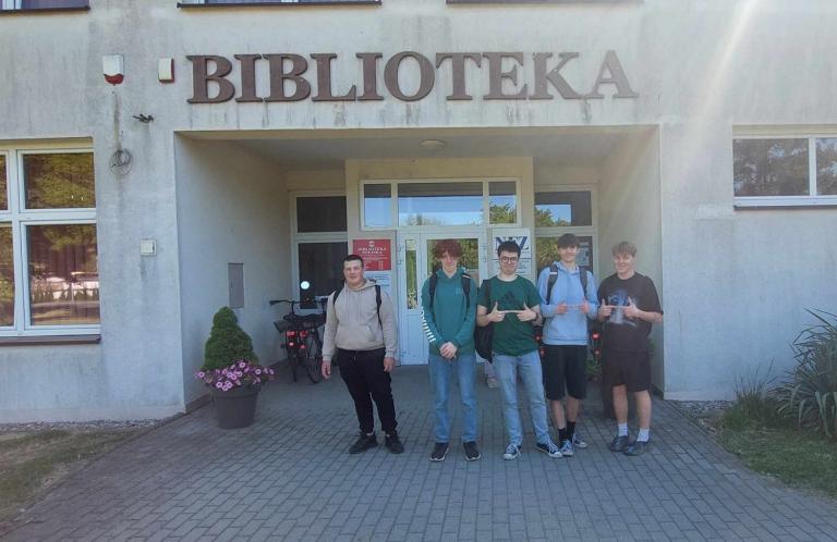 Z e-booka na tradycyjną książkę