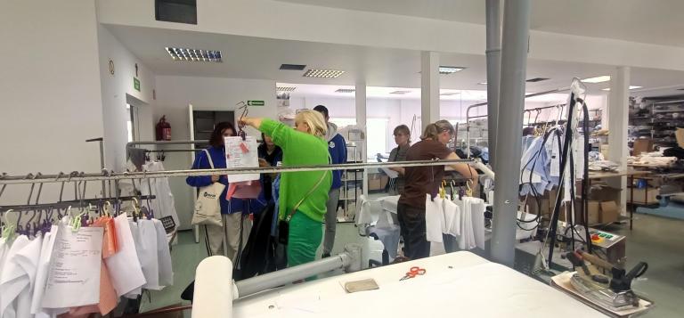 Zawód od kuchni-czego młodzież uczy się podczas wizyt studyjnych w firmach?