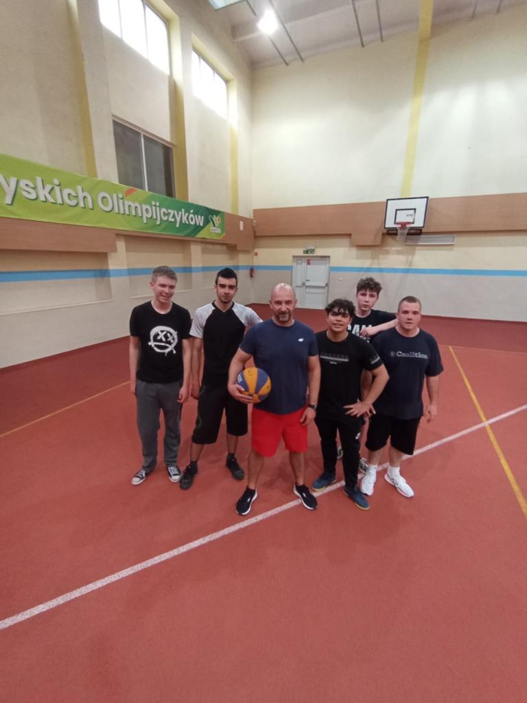 HP Wałbrzych - szykujemy formę na Wojewódzkie Mistrzostwa OHP w Piłce Koszykowej 3x3 Chłopców