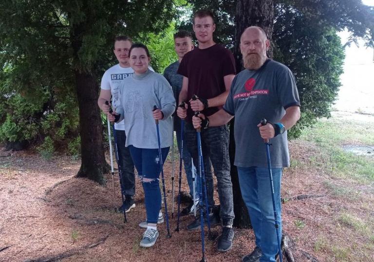 WAKACJE Z NORDIC WALKING