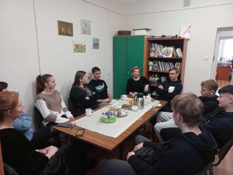 Świąteczne spotkanie uczestników i absolwentów w Stalowowolskim Hufcu