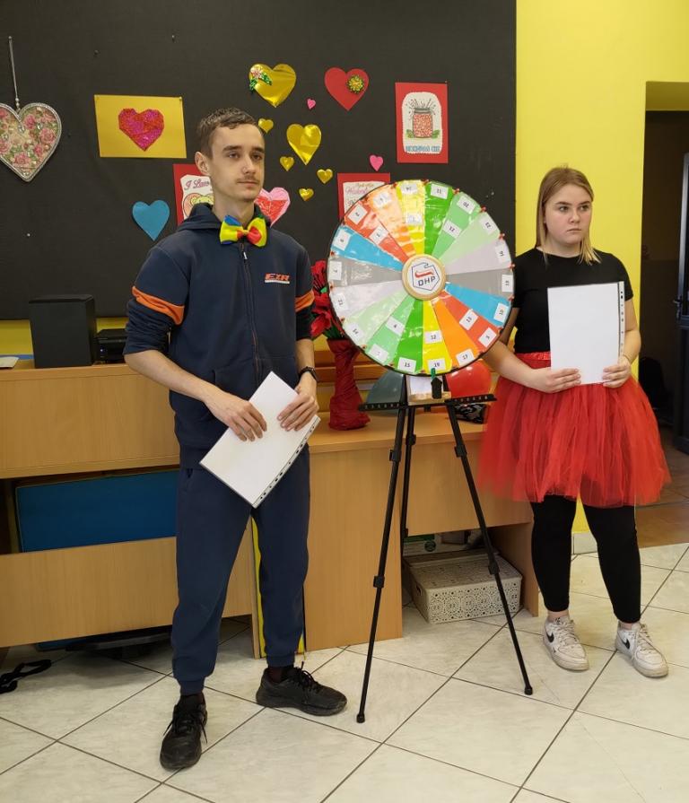 Karnawałowa radość z seniorami