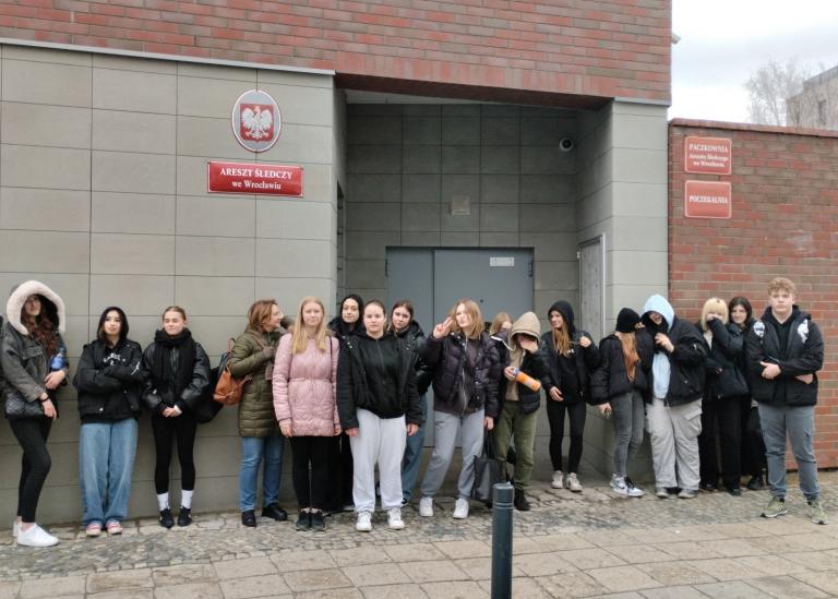 Ogólnopolski Program Edukacyjny „W SŁUŻBIE PRAWU”