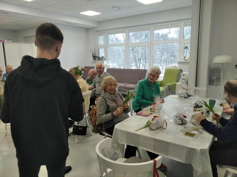 Spotkanie młodzieży z Seniorami z okazji Dnia Babci i Dziadka