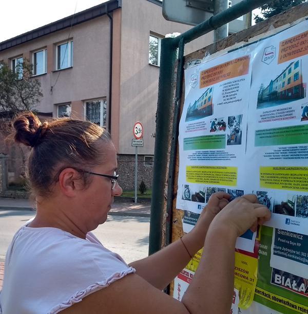 TRWA  REKRUTACJA W  JĘDRZEJOWIE