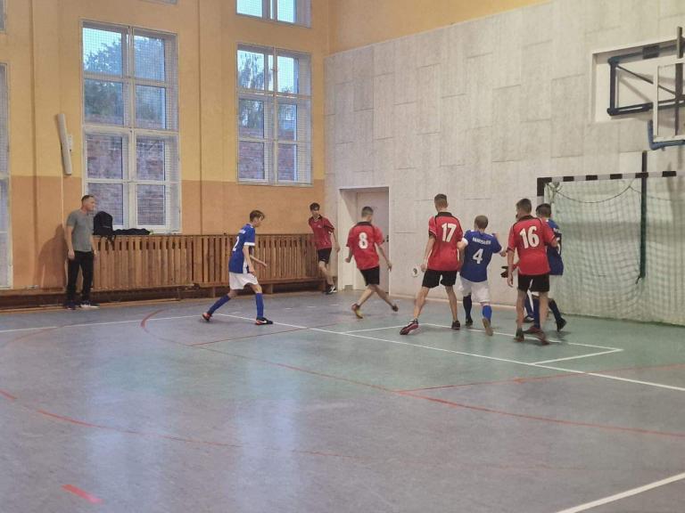 Towarzyski mecz w piłce halowej 