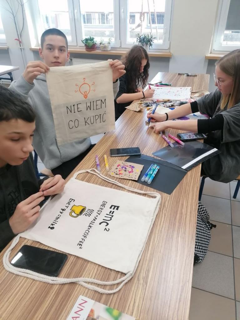 Po raz kolejny młodzież wspiera Wielką Orkiestrę 