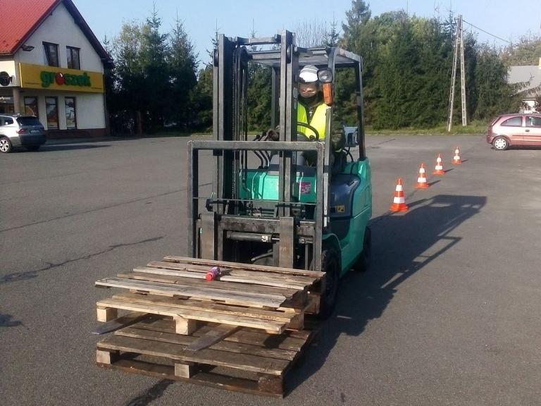 Kurs na wózki jezdniowe w krośnieńskim CEiPM zakończony