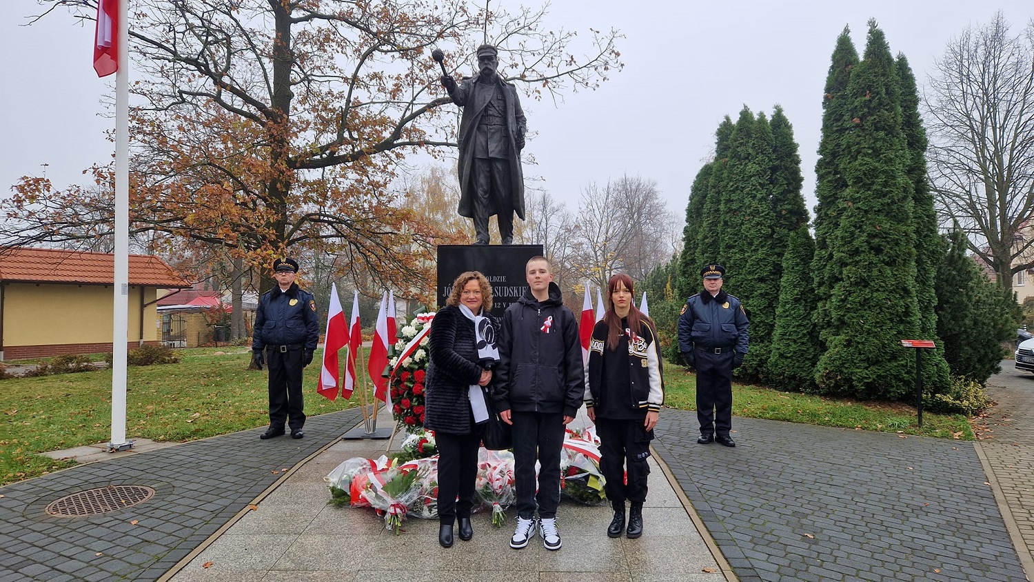 „Obchody Narodowego Święta Niepodległości”