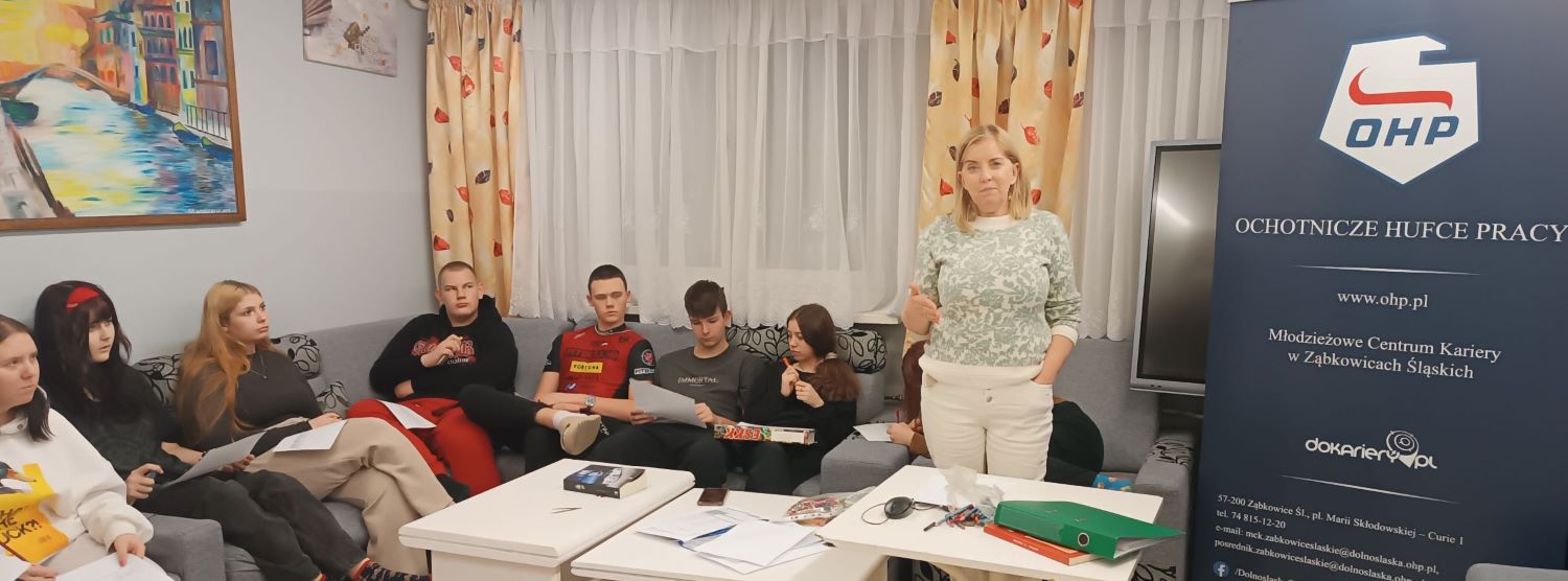 „Pociąg do kariery” – podróż w stronę zawodowego sukcesu.