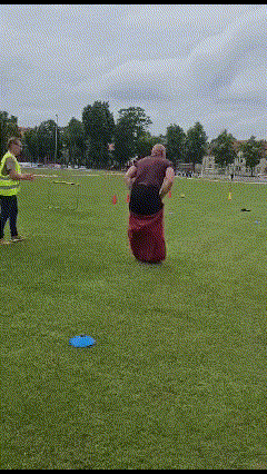 PLESZEW GIF