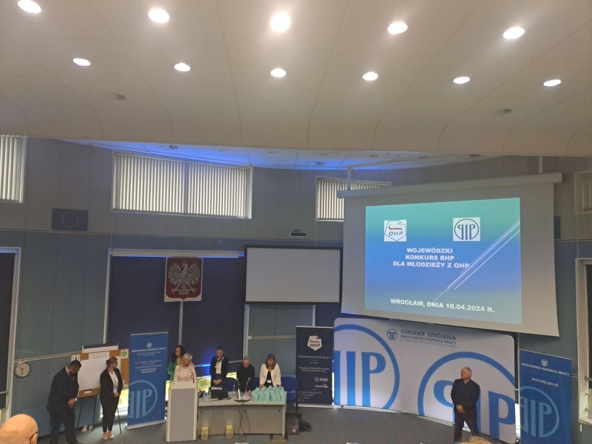 240411 zi2 Rozpoczecie Konkursu BHP dla Młodzieży z OHP
