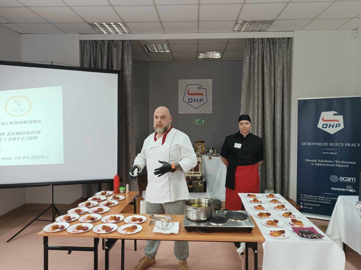 240321 st8zdj. 8 Specjalny pokaz smazonych lodów 