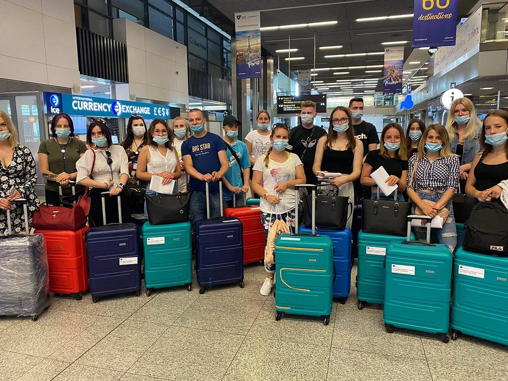 Fot. Uczestnicy stażu przed wylotem