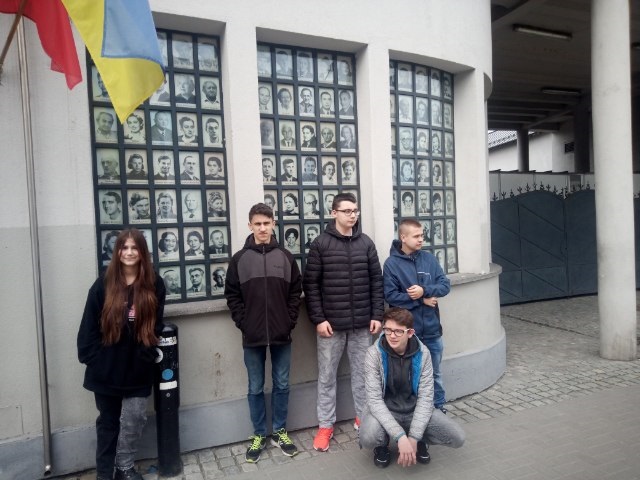 fot.3